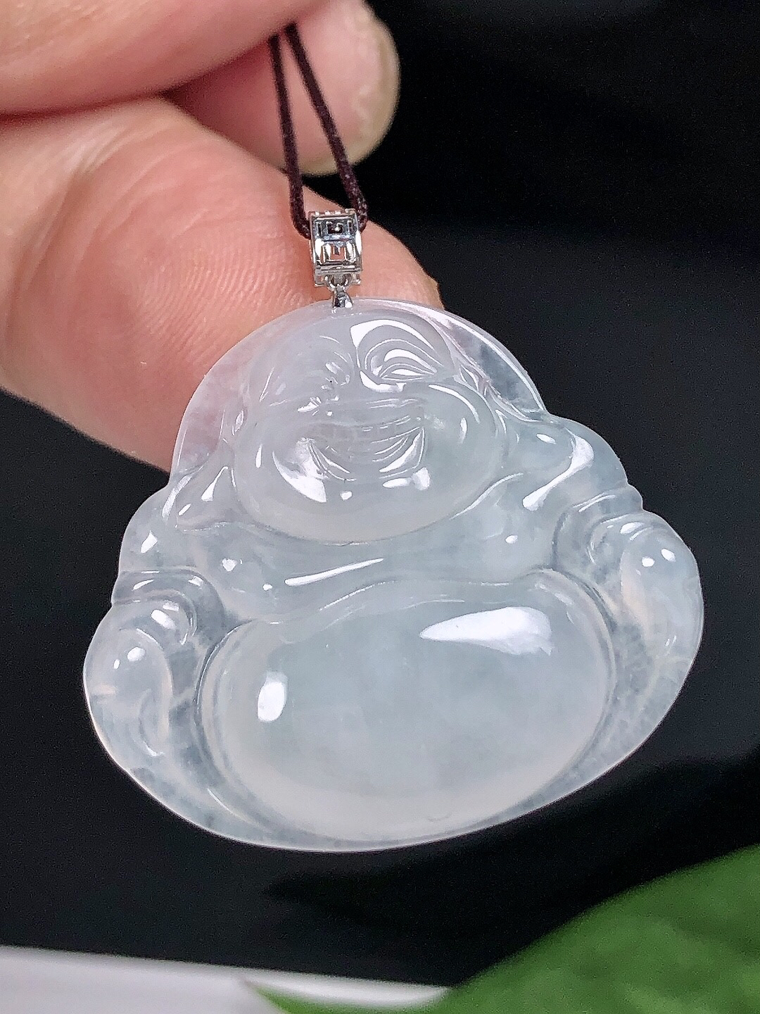 缅甸天然翡翠A货，18K金扣镶嵌老坑冰种起胶佛公吊坠、冰透玉佛挂坠