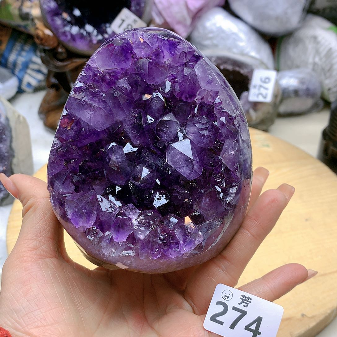 紫晶大型摆件（非配饰）未镶嵌
