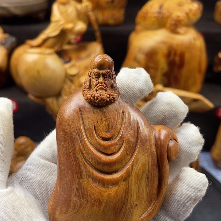 柏木（崖柏）达摩手把件