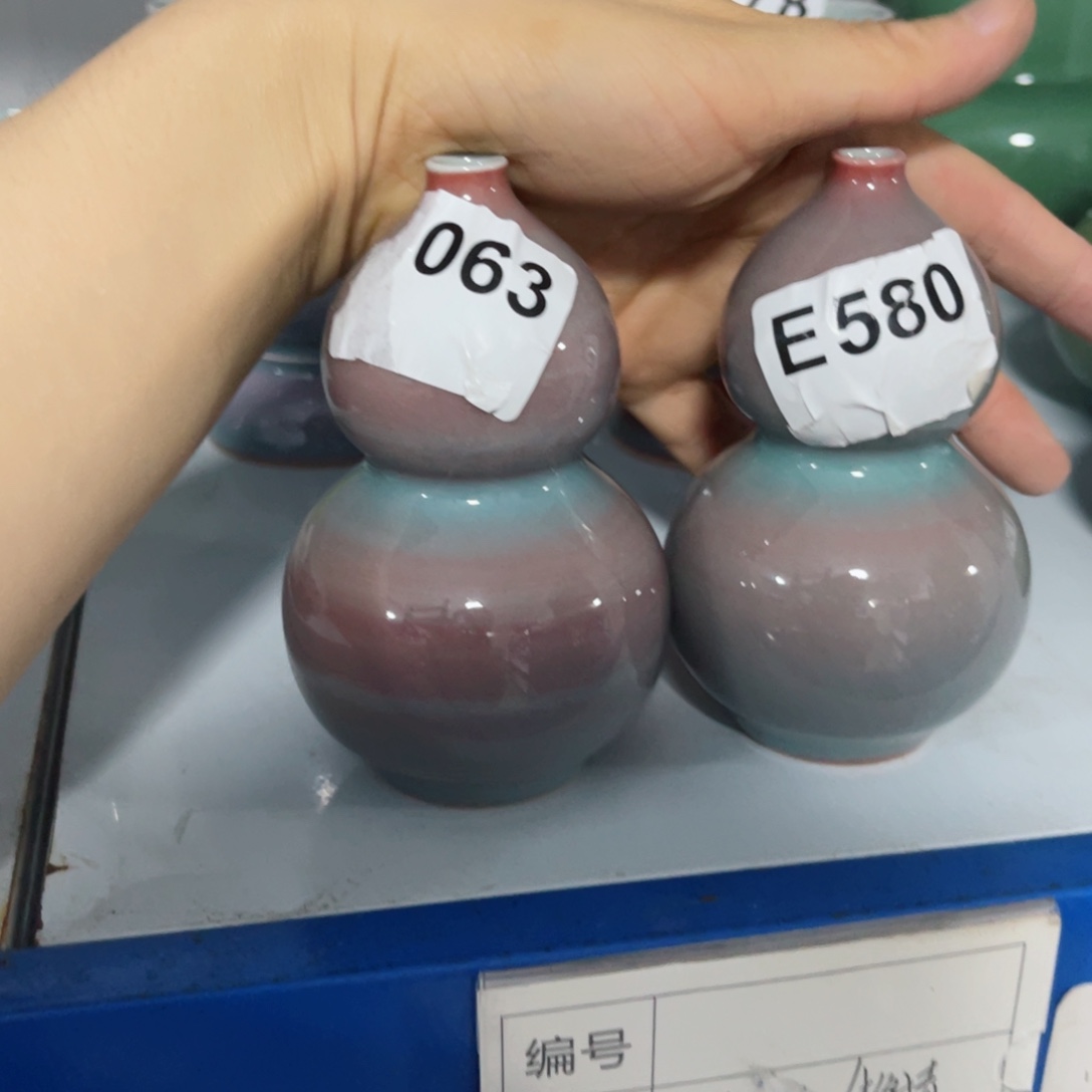青瓷I****c哈哈哈哈哈哈哈哈哈哈哈哈哈