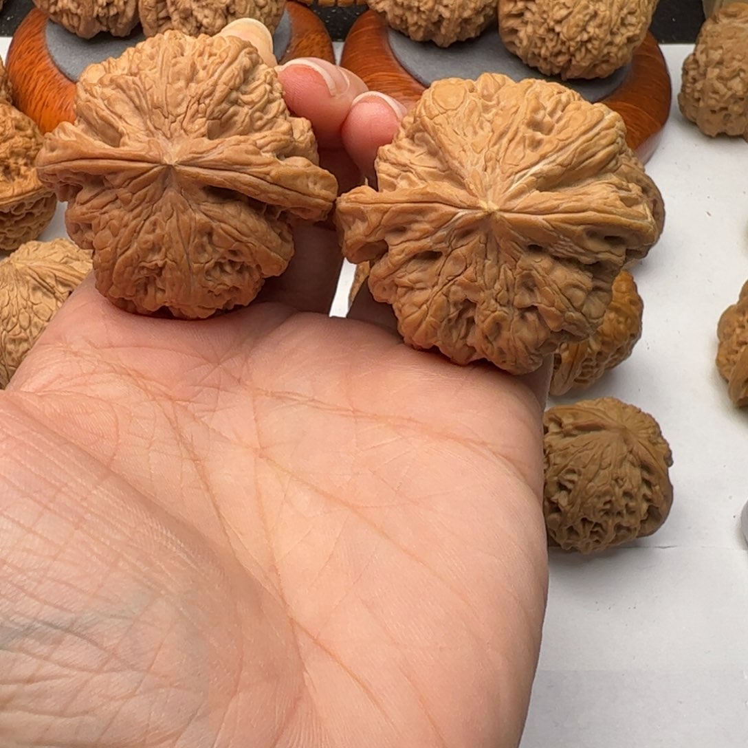 文玩核桃吊坠粗筋45