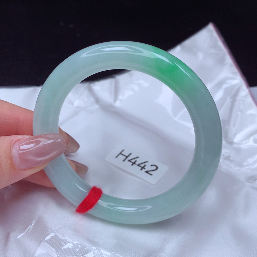 翡翠手镯未镶嵌手镯56