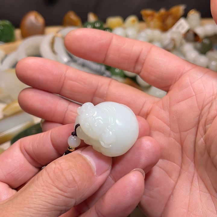 和田玉手串未镶嵌