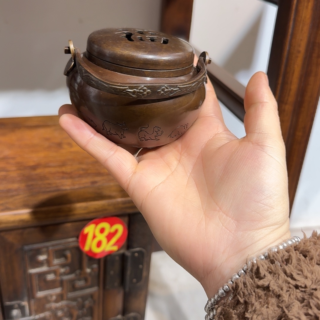 觀***濤黄铜复古装饰摆件手炉9/6厘米