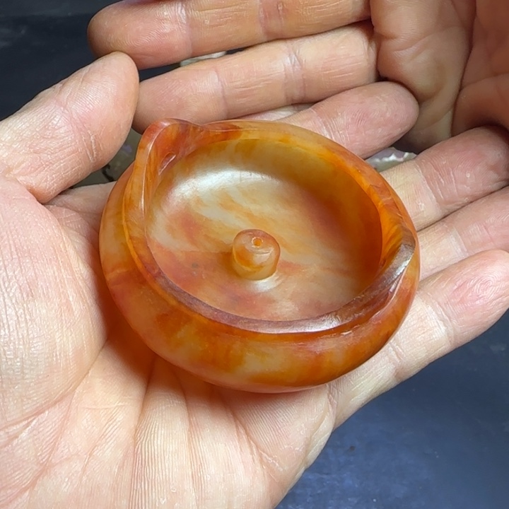 用***9和田玉未镶嵌挂件