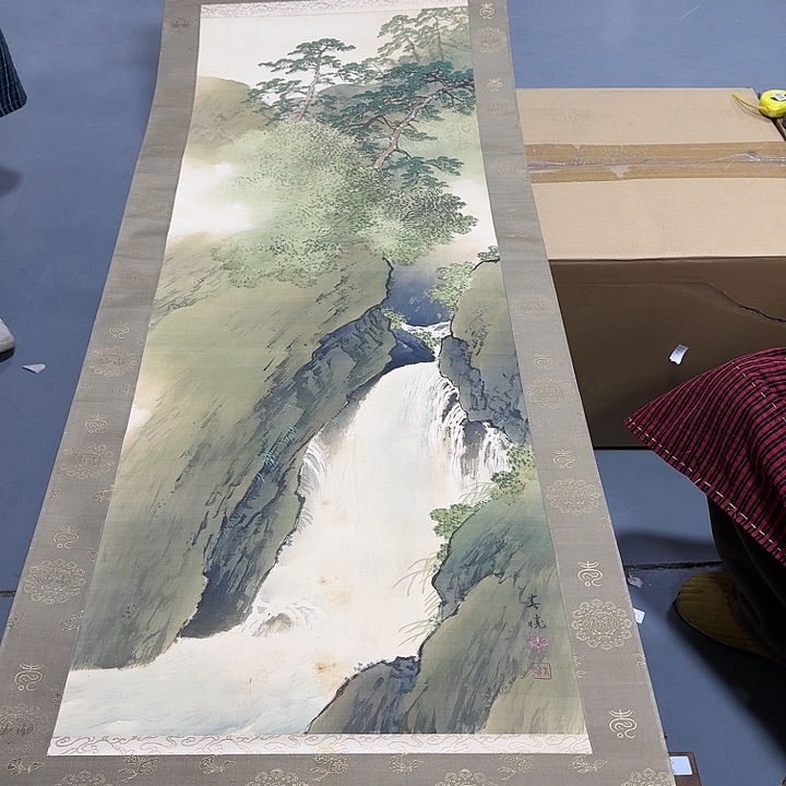 绘画哈哈哈哈哈哈哈。  