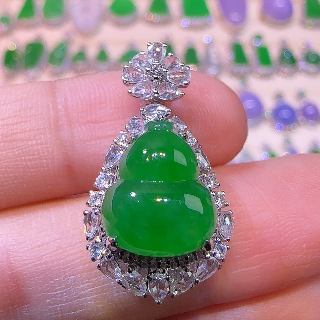 翡翠18K金镶嵌吊坠(不含链)