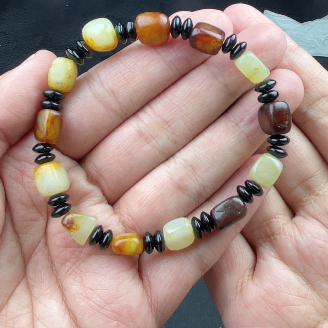 和田玉手串未镶嵌