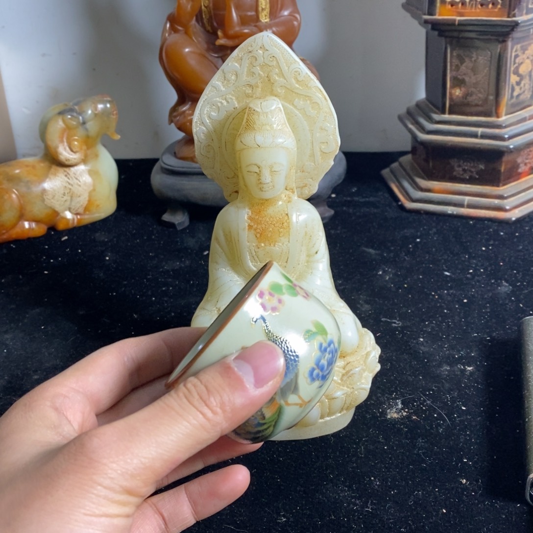 瓷片閃購商品直播間畫面1
