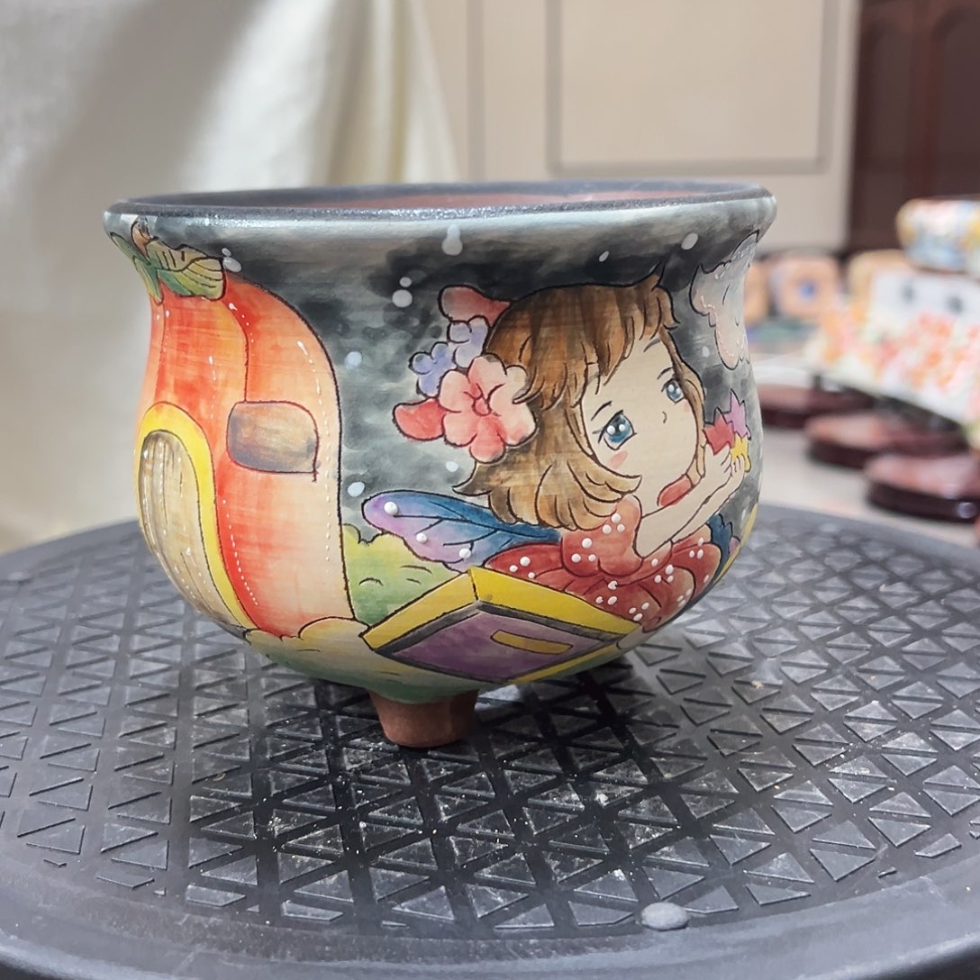 手绘陶瓷花盆美特哦