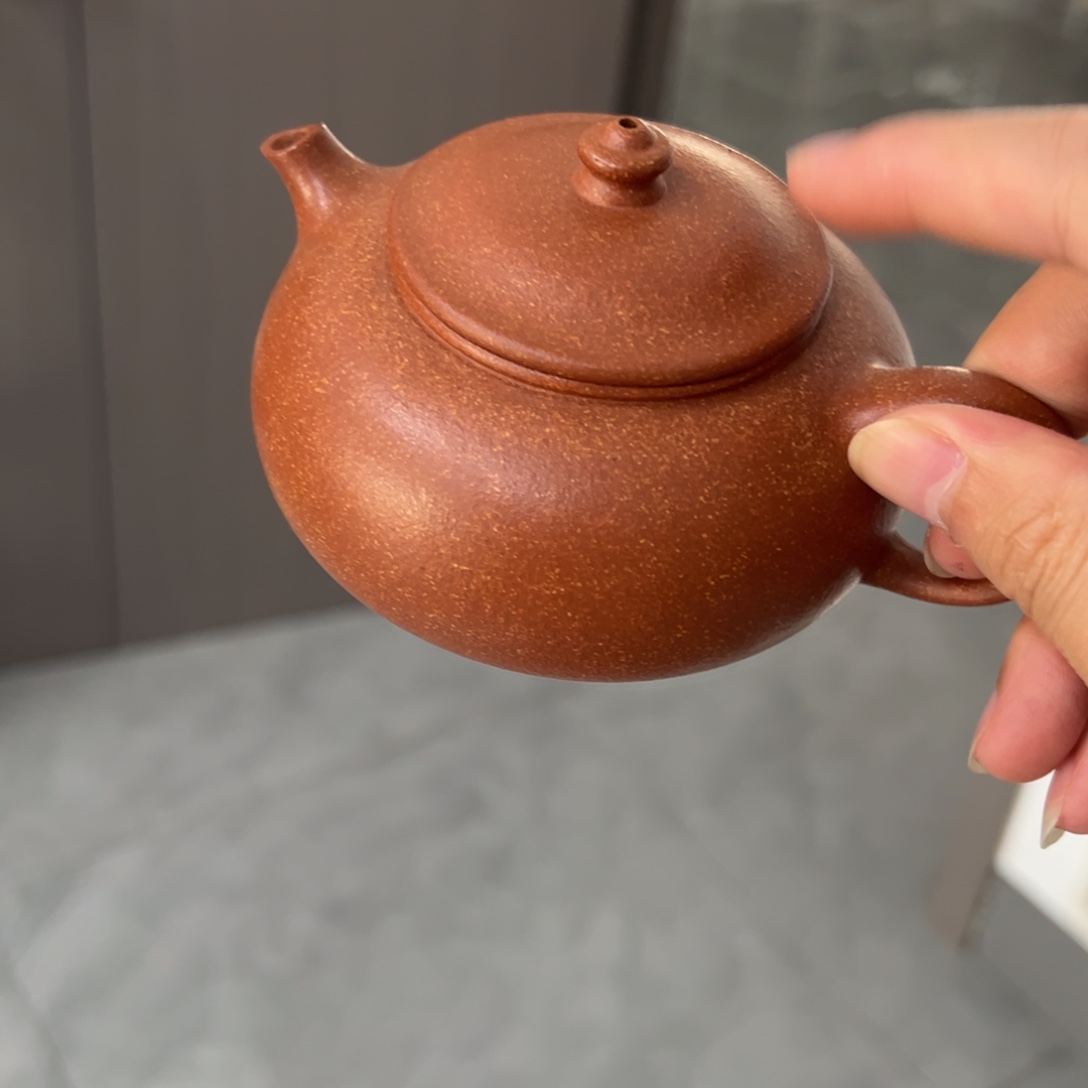 楊*羡宜兴紫砂壶泡茶喝