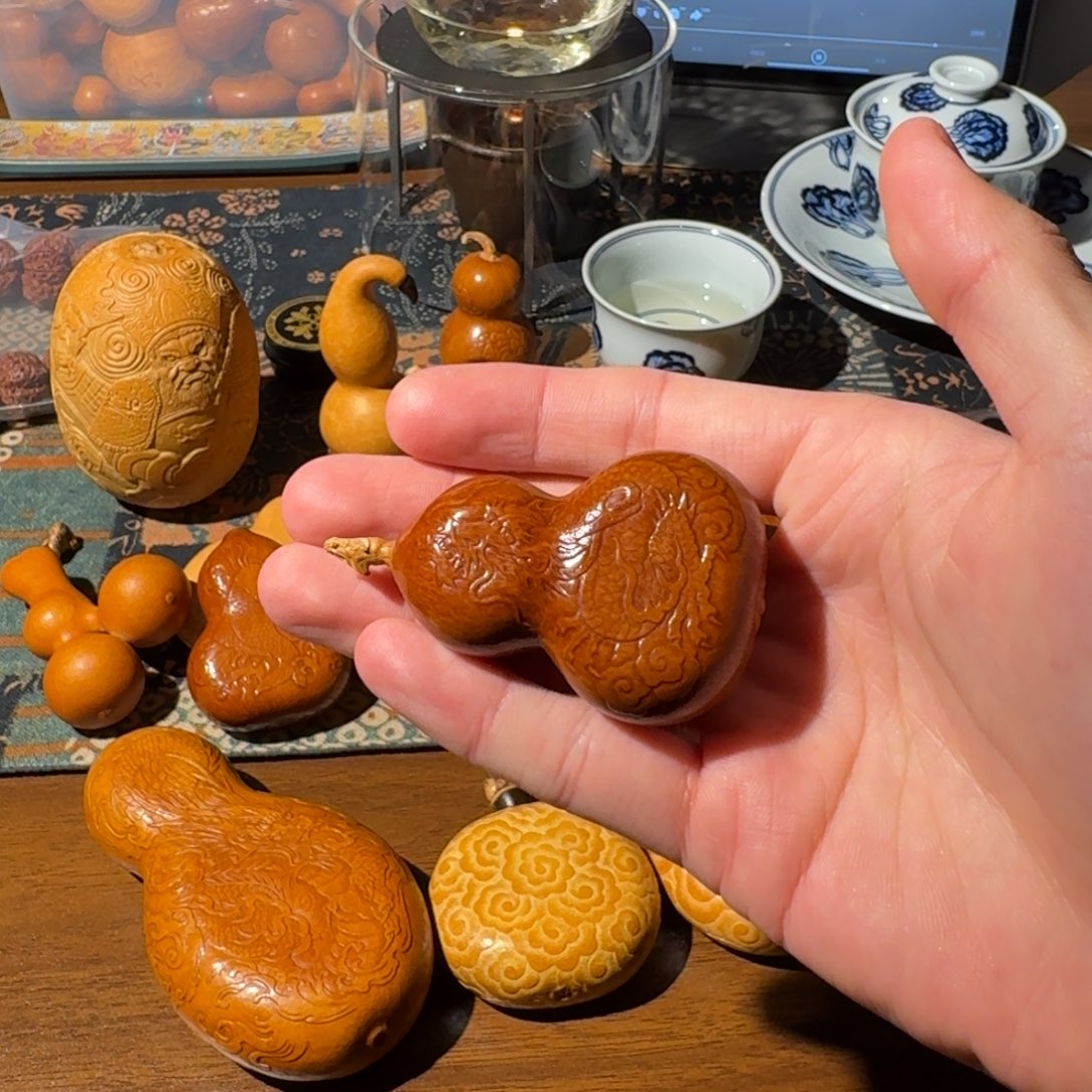 葫芦压花老皮龙题材