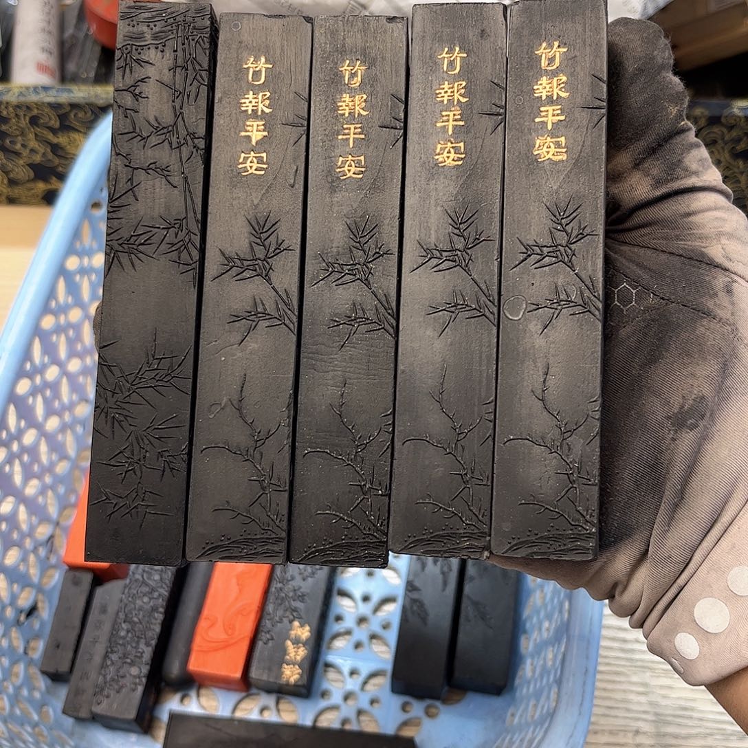 哈哈哈哈哈刚刚5条