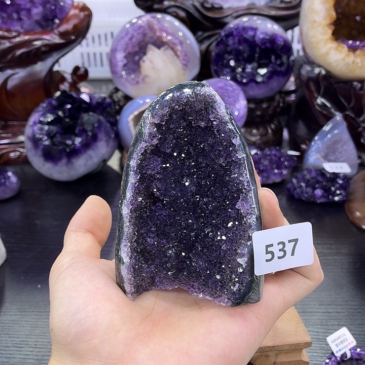 水晶未镶嵌大型摆件（非配饰）