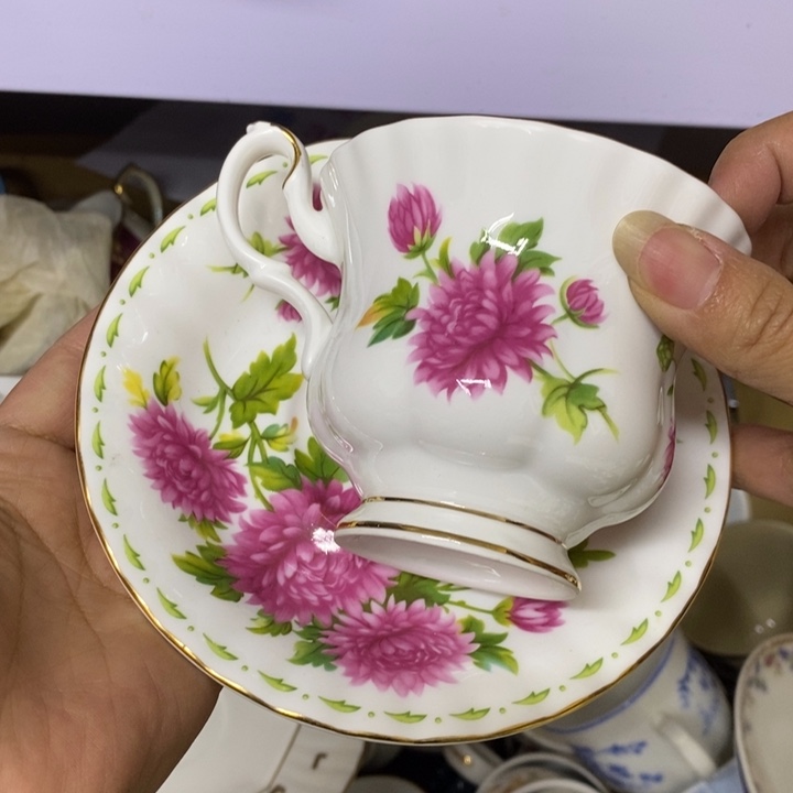 瓷片哈哈哈哈哈哈哈哈哈哈哈
