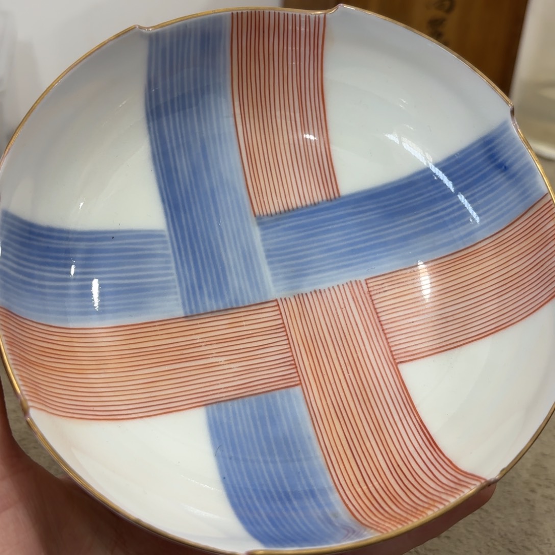 瓷片非常好看漂亮的物品 