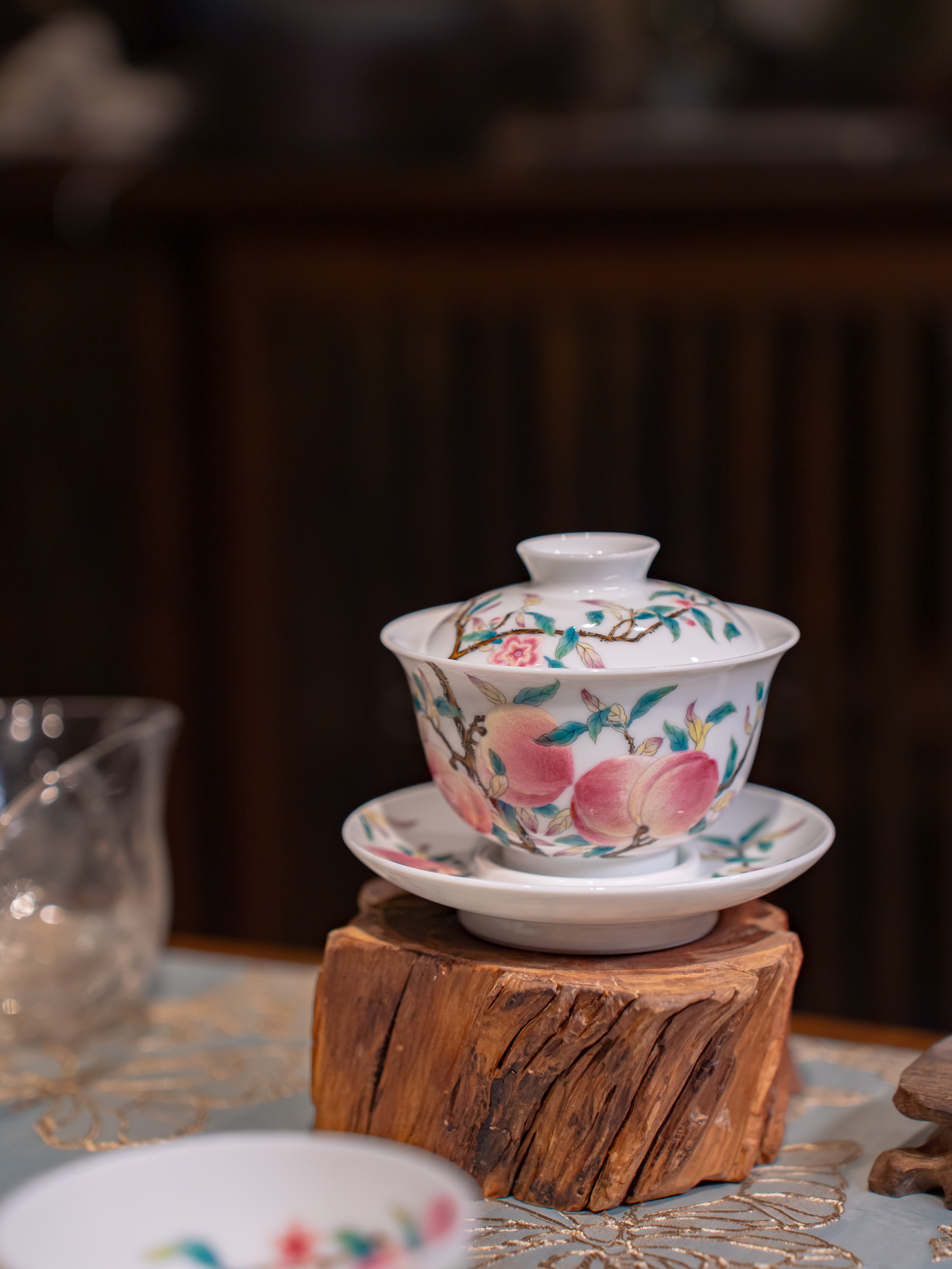 景德镇全手工手绘粉彩桃子手套盖碗杯茶杯陶瓷陶瓷纯手工泡茶茶具