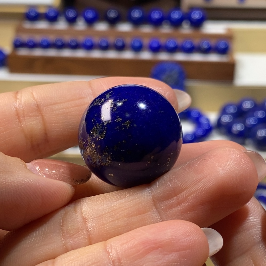 *****青金石未镶嵌手串24m