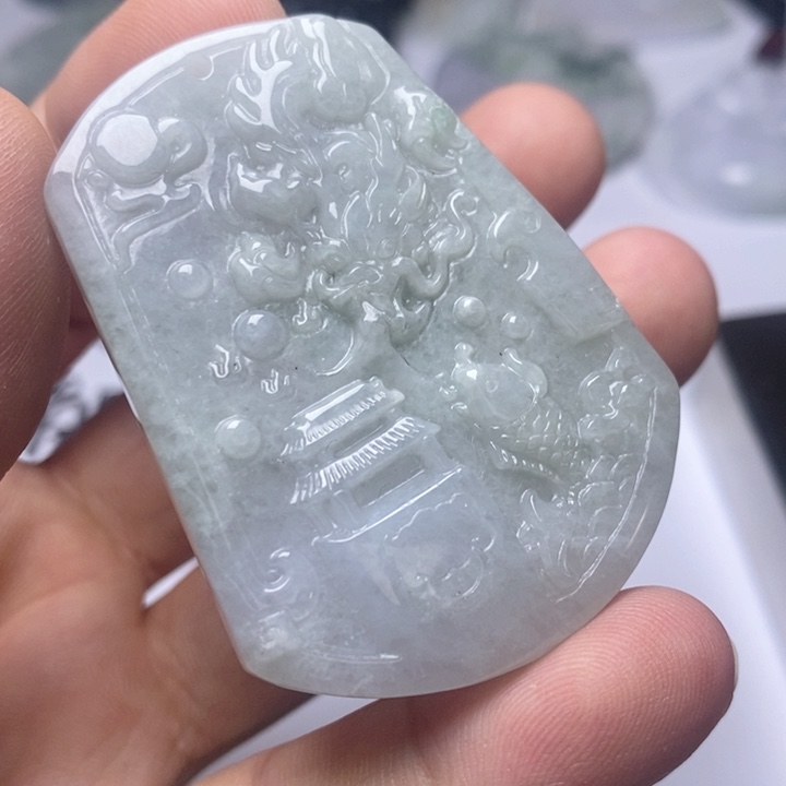 颈饰未镶嵌翡翠翡翠