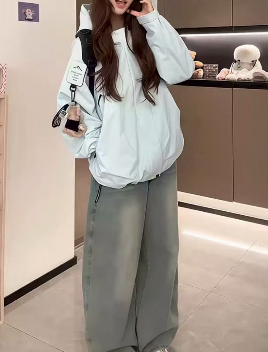 2025冲锋衣外套女早秋款美式防风防水夹克户外骑行运动登山服