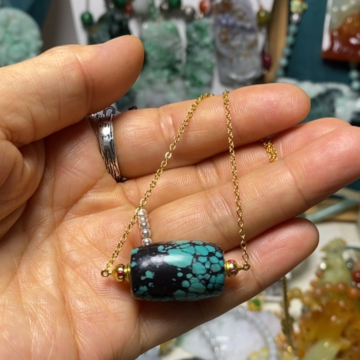 【闪购商品】翡翠吊坠(赠链)未镶嵌