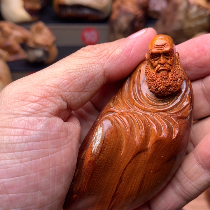 柏木（崖柏）崖柏陈化料手把件