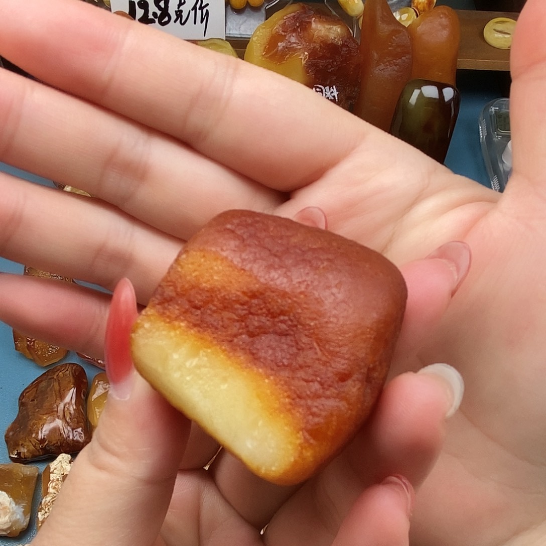 定制琥珀未镶嵌蜜蜡原石定制