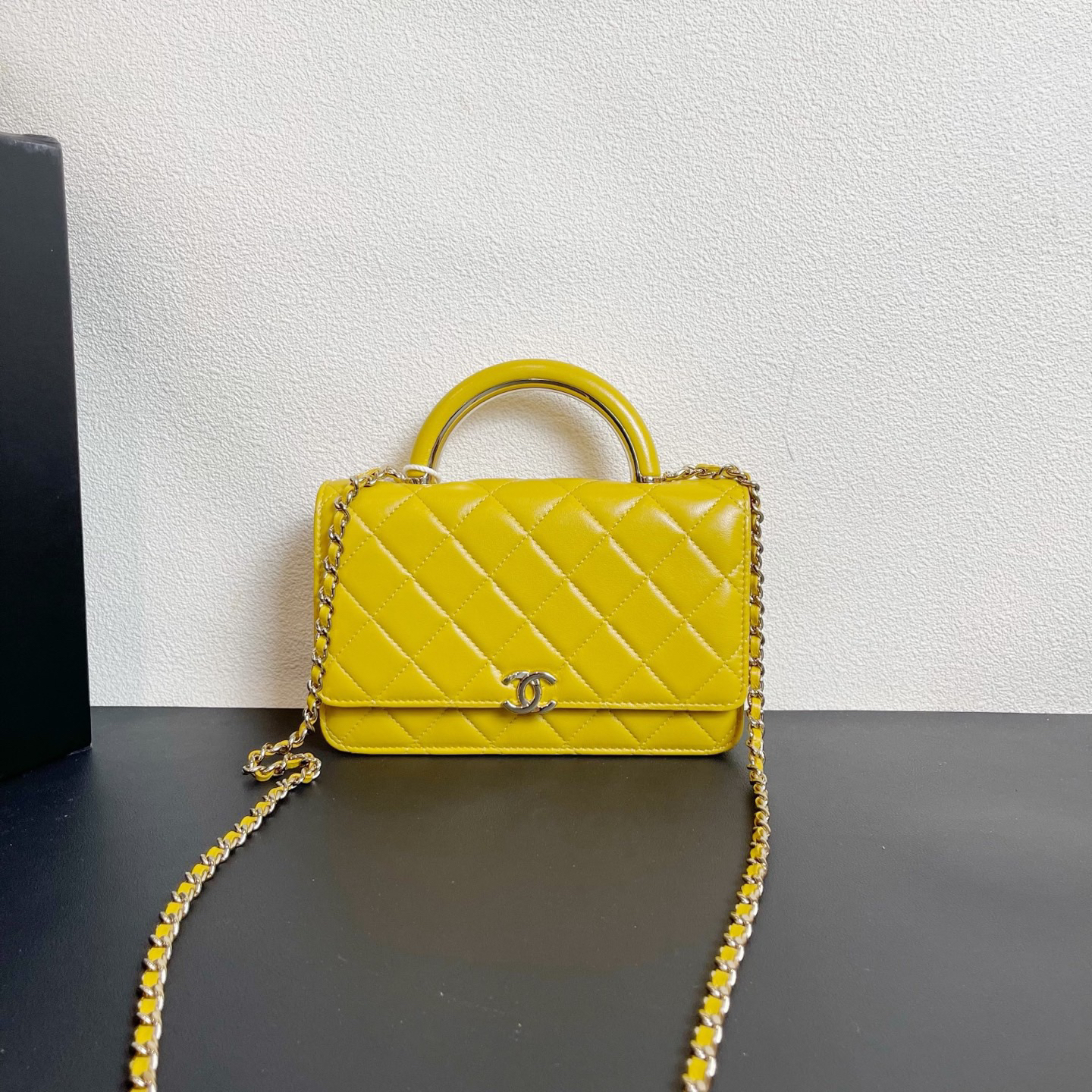 95新 Chanel/香奈儿 98新 奢总管/手柄woc包/芯片