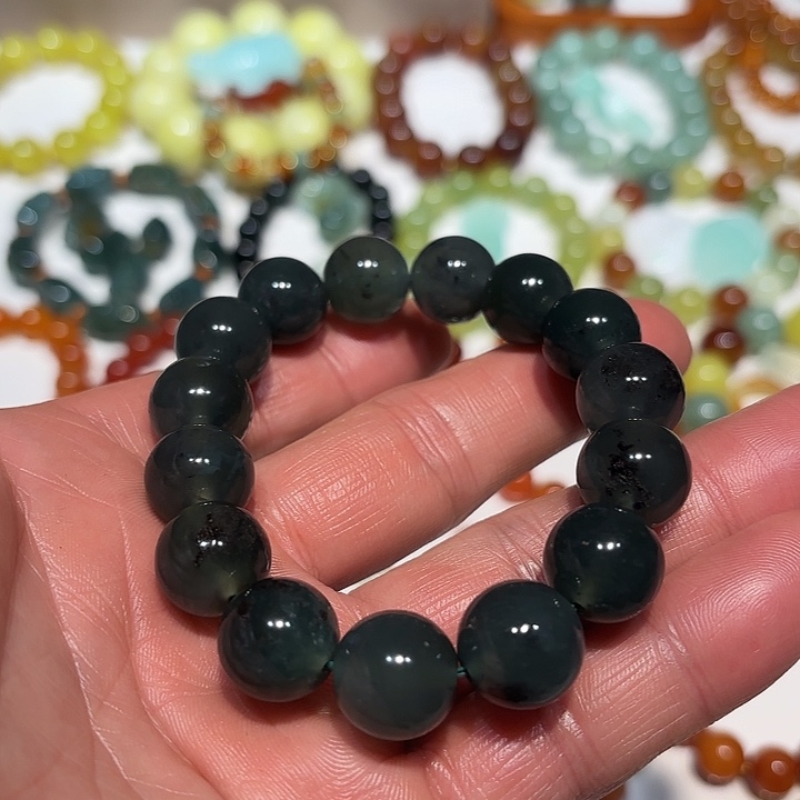 蛇纹石玉未镶嵌手串