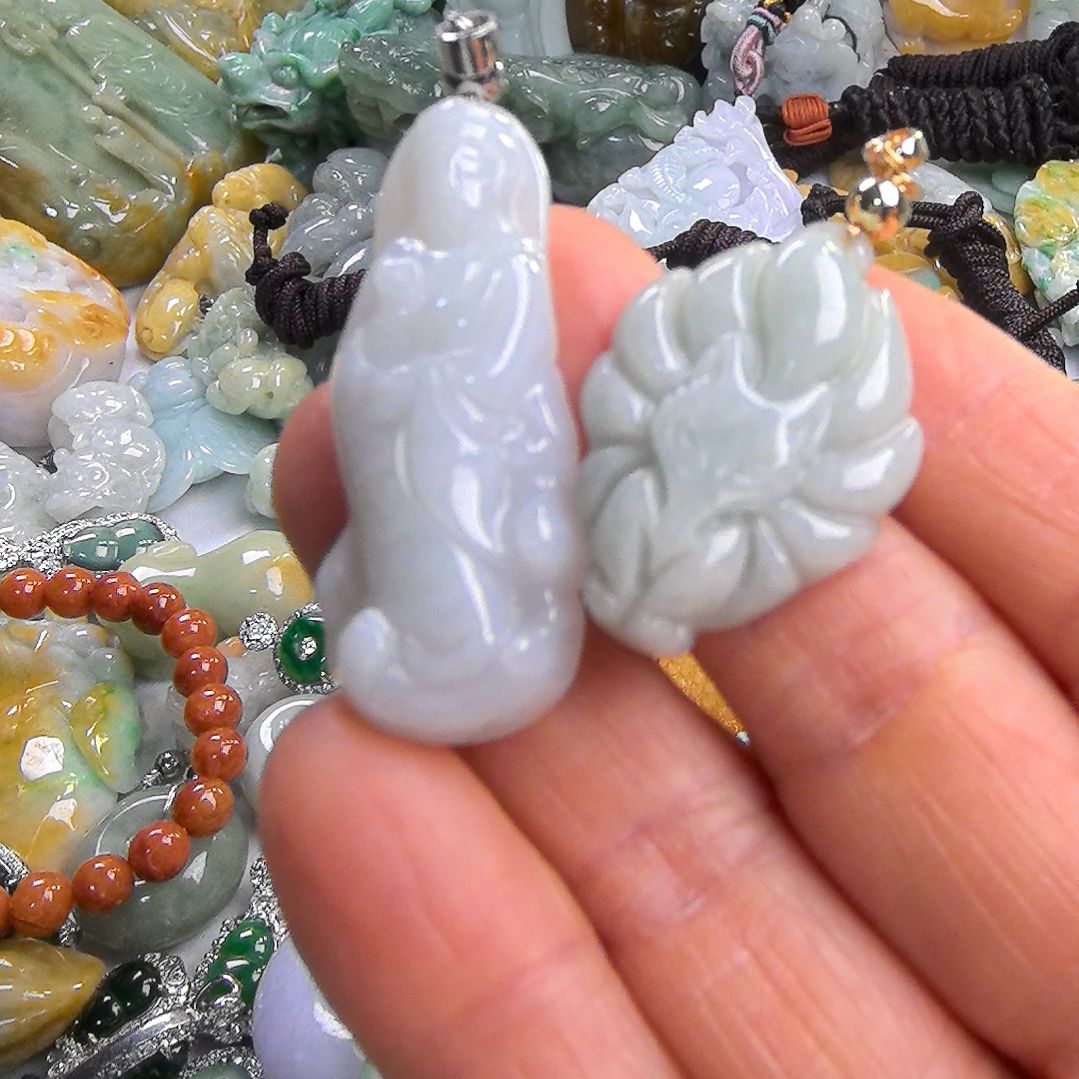 翡翠颈饰未镶嵌吊坠