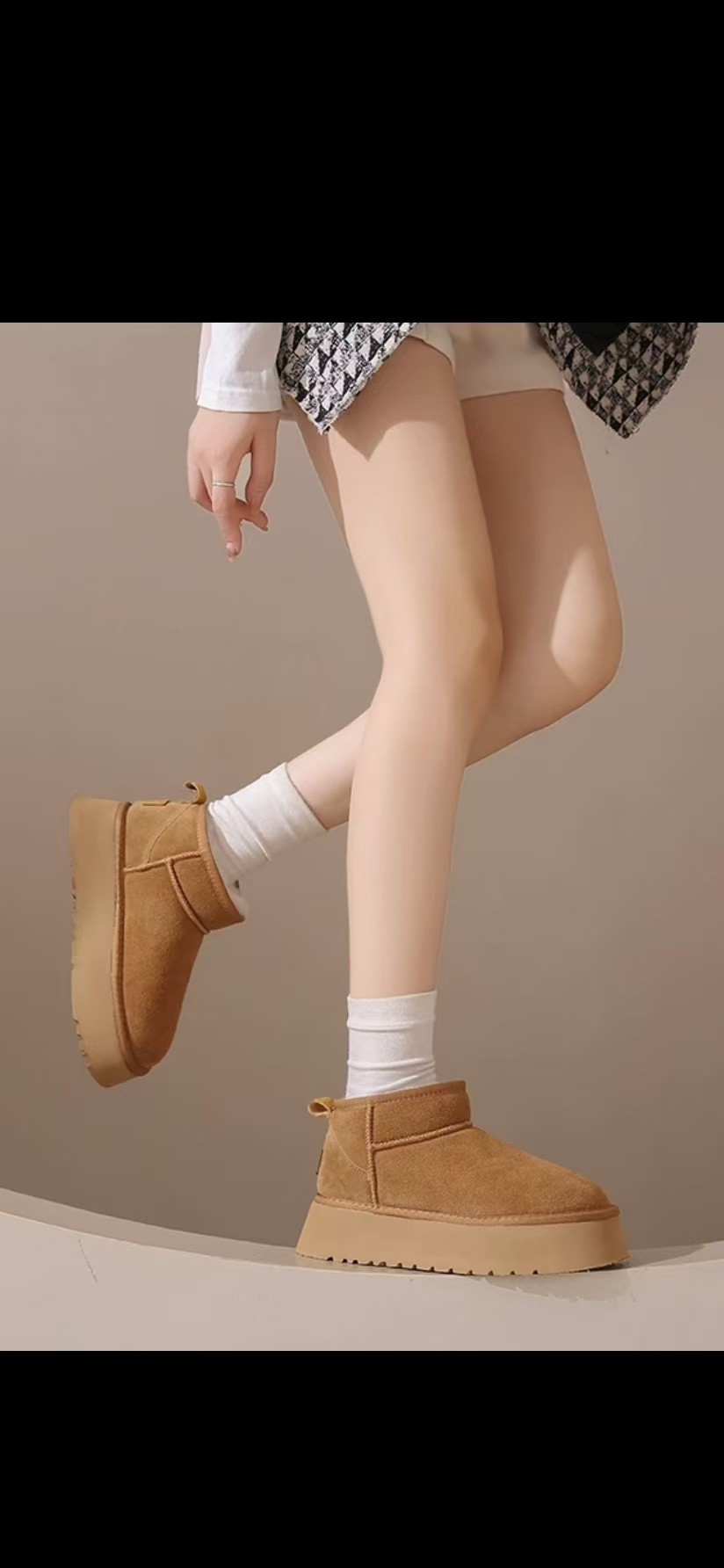 64 2025冬季厚底女加绒加厚保暖软底舒适雪地靴 8603