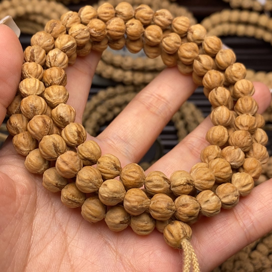 柏香籽/百香籽吊坠少*