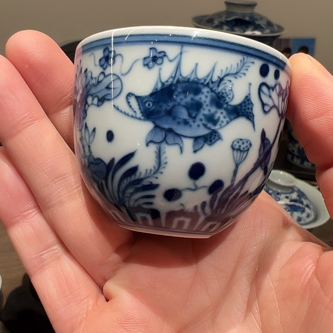钟家窑柴窑鱼藻纹蛋杯