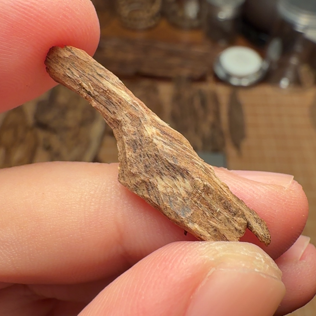 沉香缅甸密支那料子