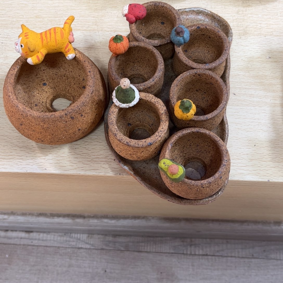 胡***图泥塑古镇炻陶花盆