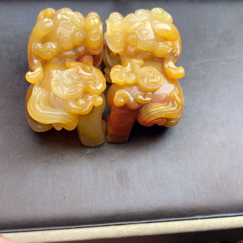 【闪购商品】未镶嵌石英质玉（黄龙玉）颈饰浩**生