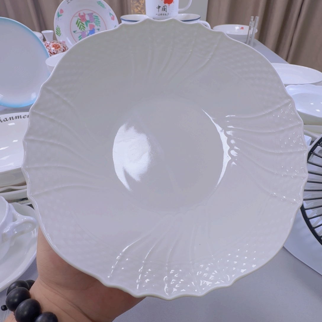 8寸遥遥领先浅式盘