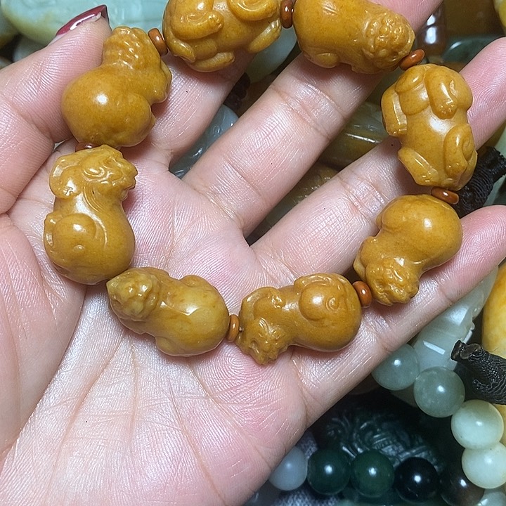 和田玉未镶嵌挂件落**秋