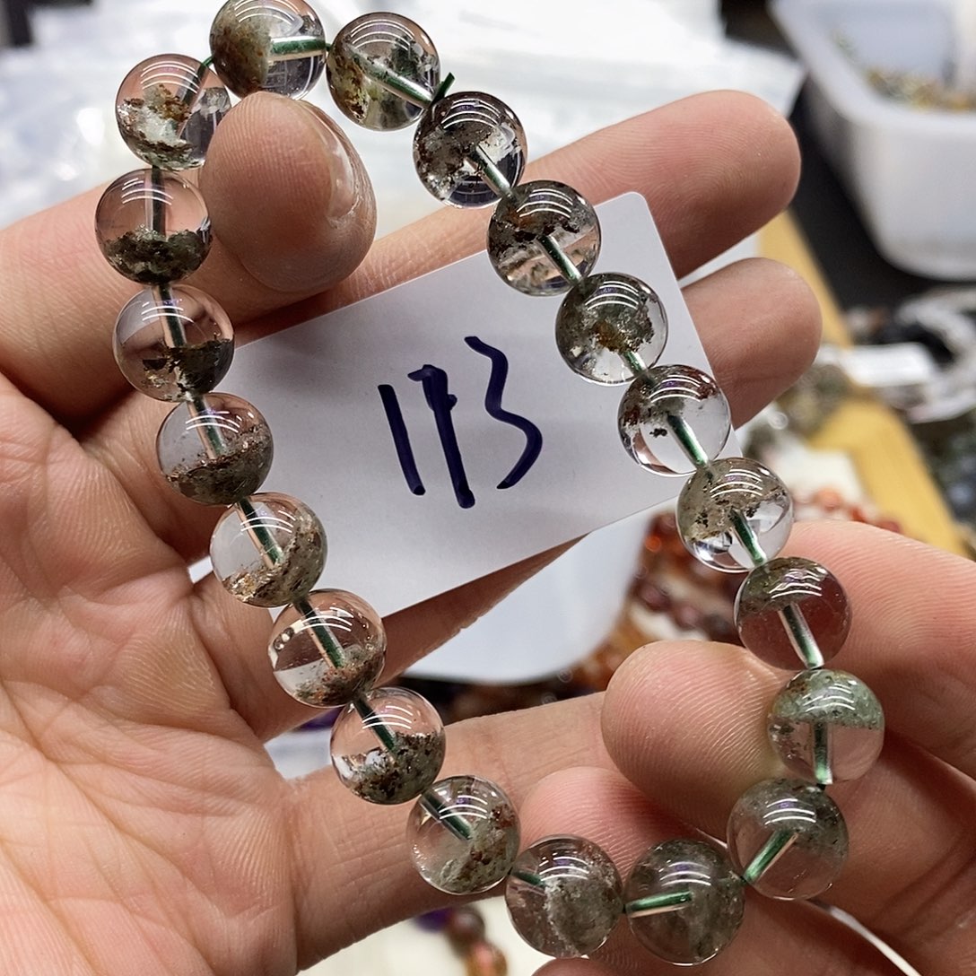 水晶手串未镶嵌天然