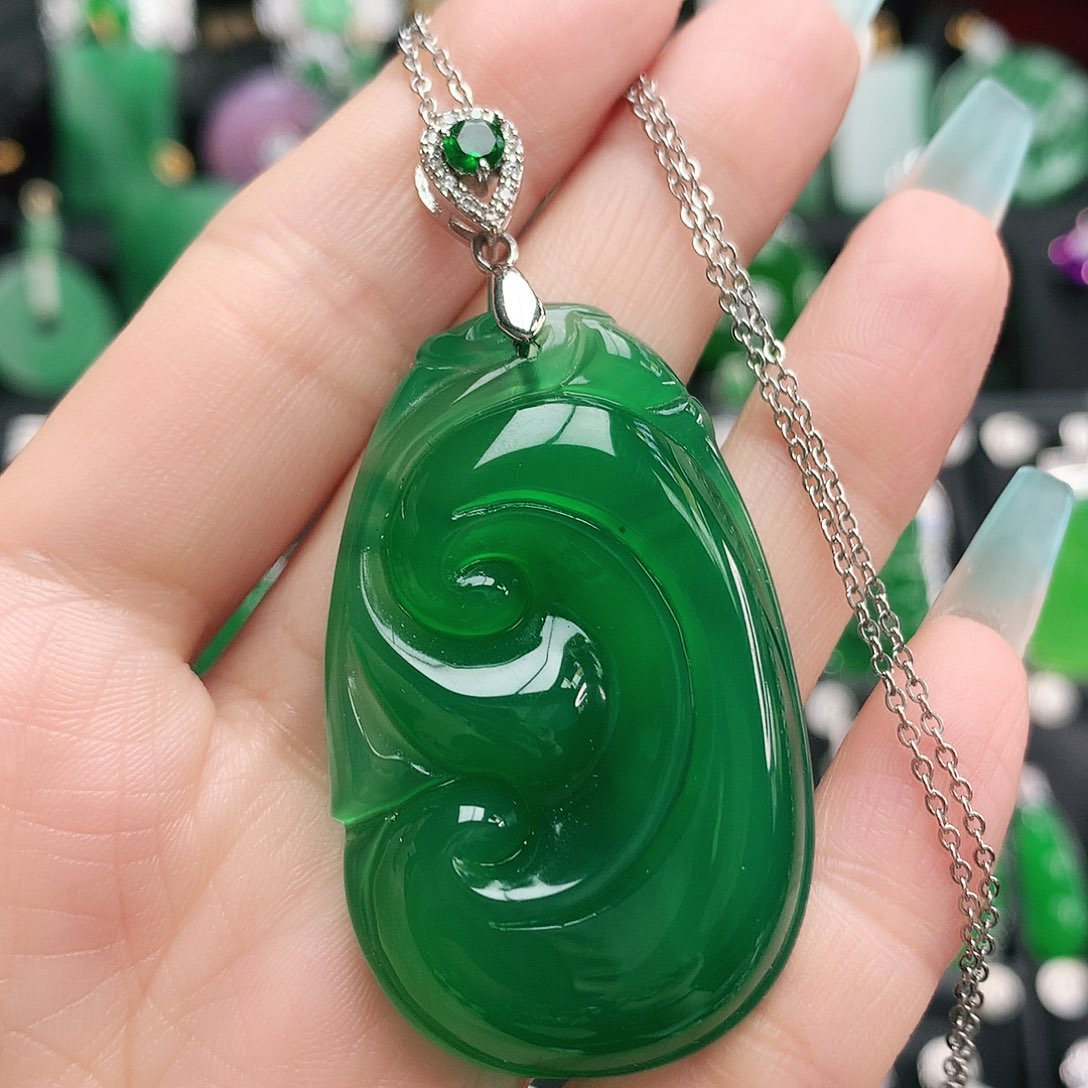 玛瑙/玉髓吊坠未镶嵌