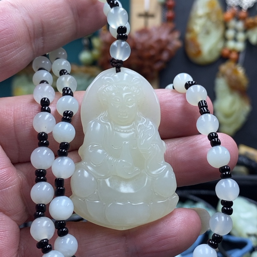 【闪购商品】蛇纹石玉吊坠未镶嵌