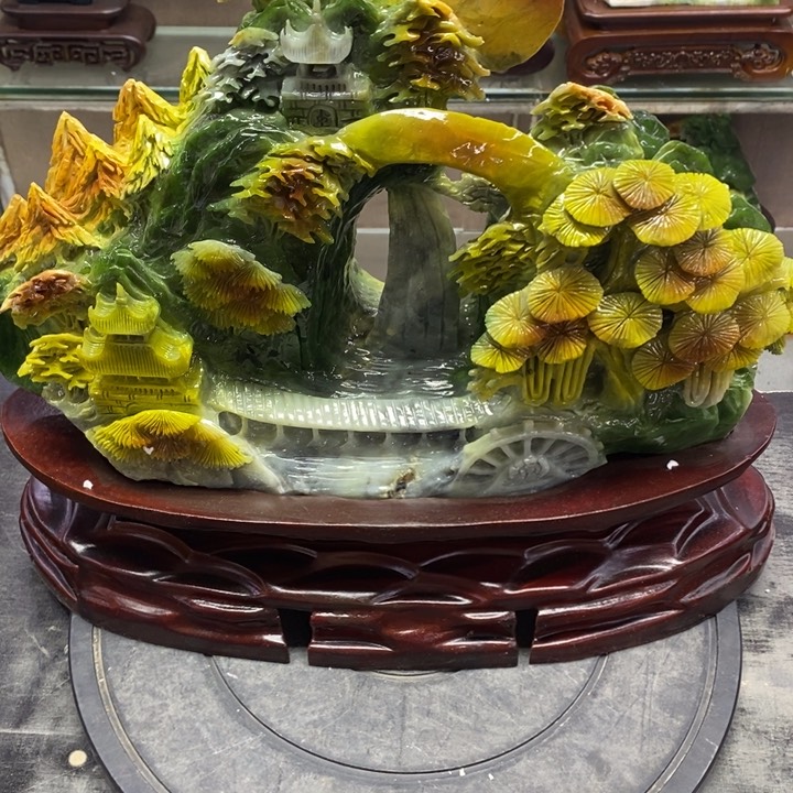 玉木**贸玉石雕刻家居摆