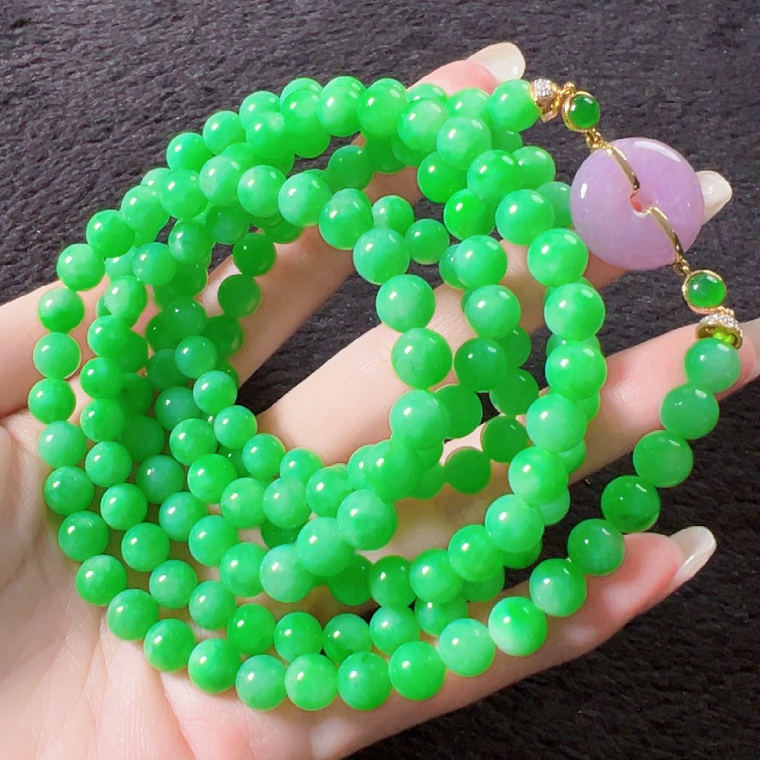 翡翠18K金镶嵌颈饰签收后24小时鉴赏期，过时不退