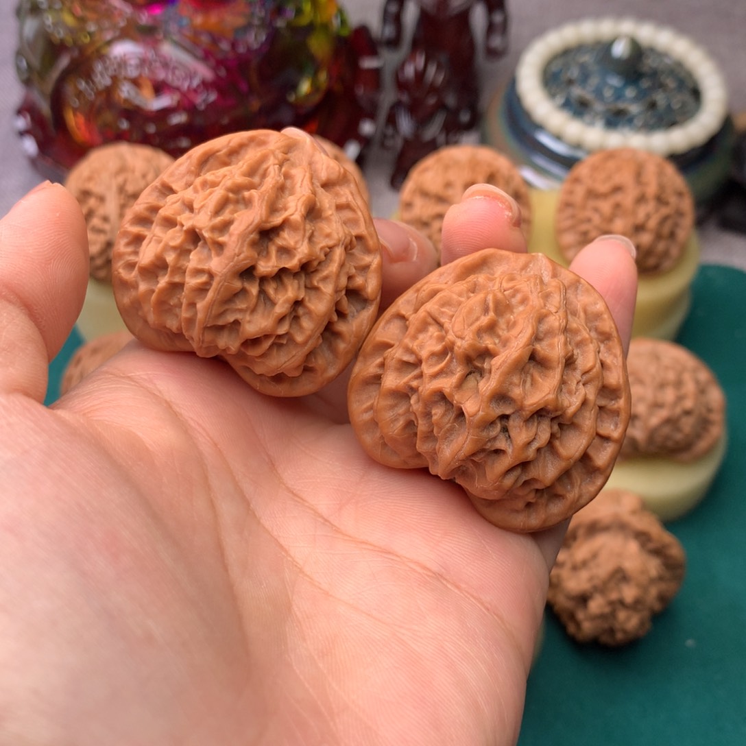 文玩核桃把件鹤度岭40.5