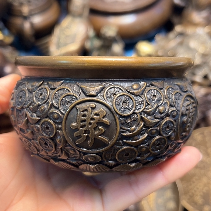 铜器摆件老王直播间