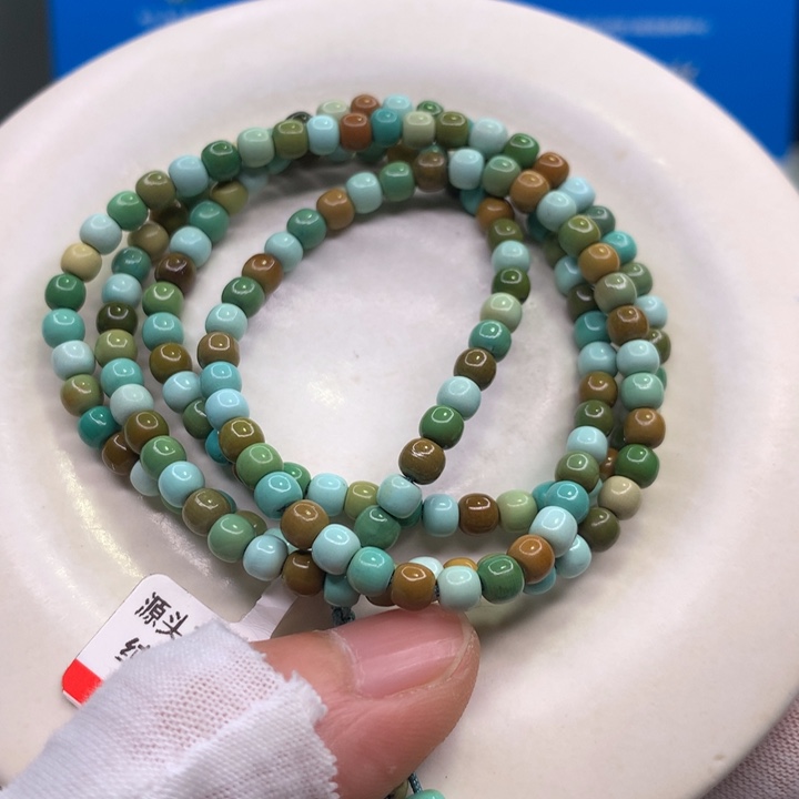 绿松石配饰未镶嵌