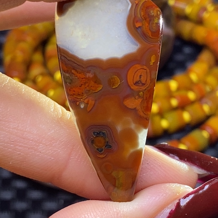 玛瑙/玉髓颈饰未镶嵌