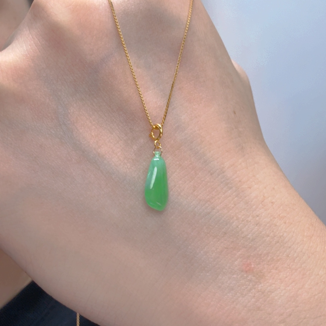 吊坠(不含链)18K金镶嵌翡翠