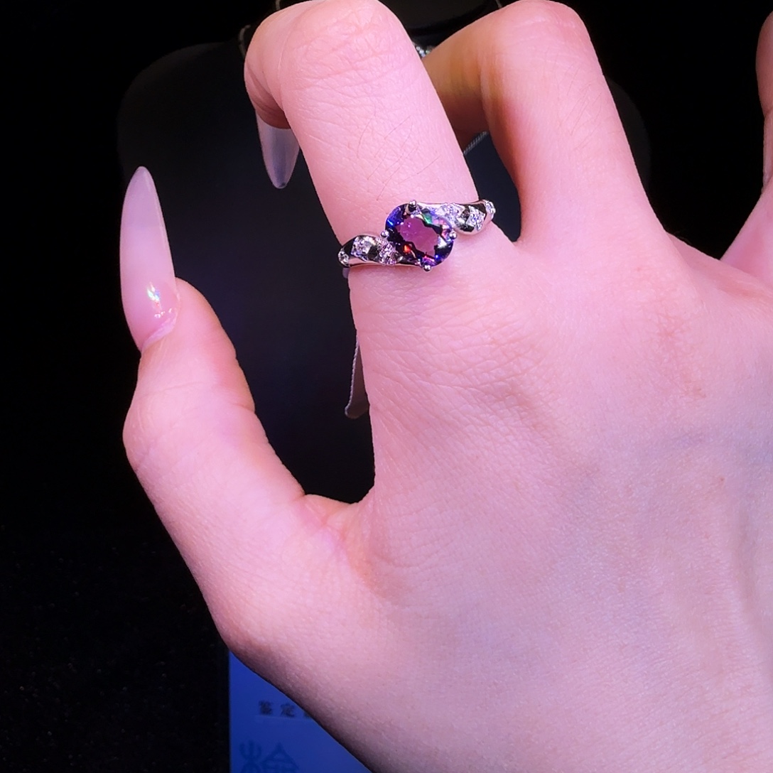 银S925镶嵌水晶戒指