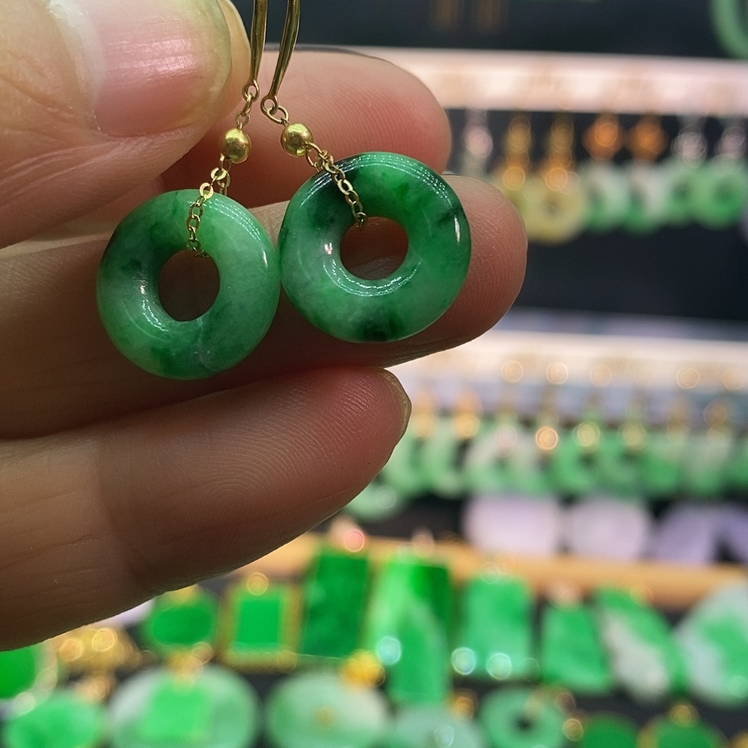 翡翠18K金镶嵌耳饰耳饰